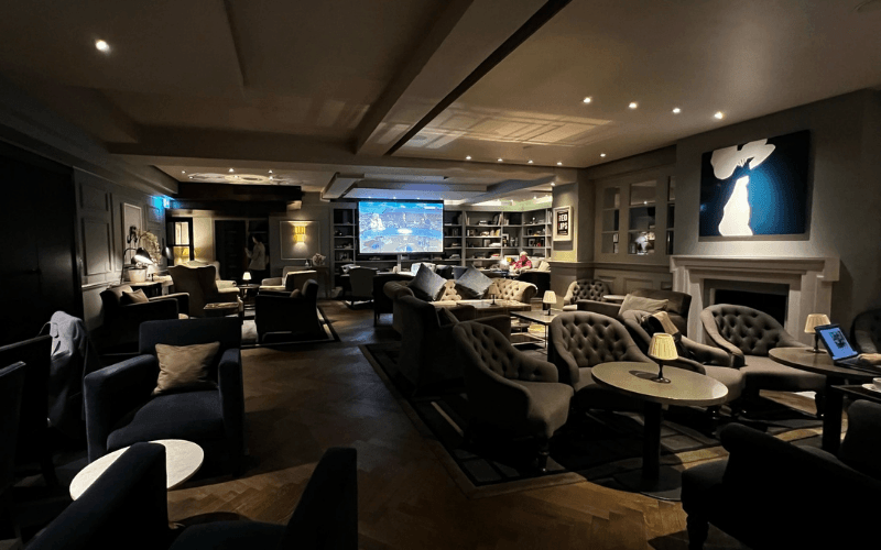 Hosted at Eight Club London – A Space Built for Leaders